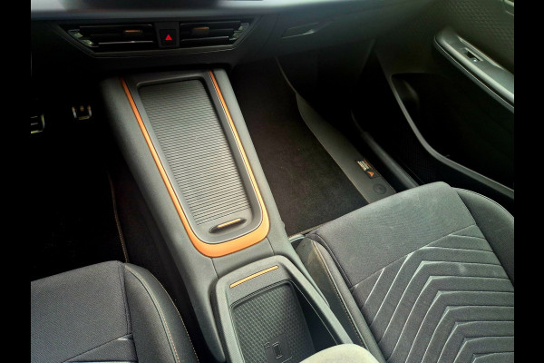 CUPRA Born Essential 63 kWh btw auto nap