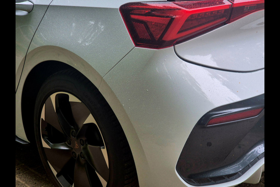 CUPRA Born Essential 63 kWh btw auto nap