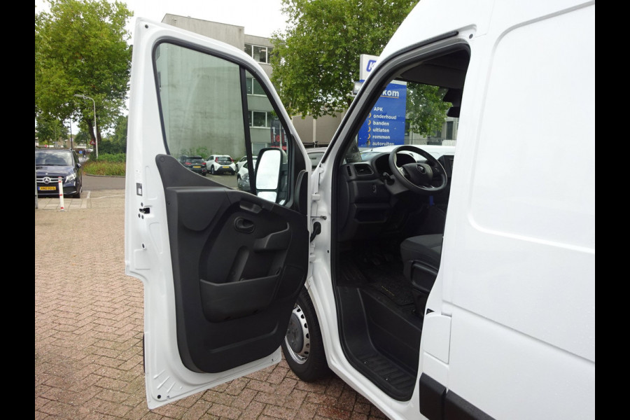 Renault Master T35 2.3 dCi 135 L2H2 Comfort Groot NAVI AIRCO TREKHAAK ZEER NETJES