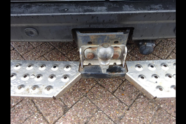 Renault Master T35 2.3 dCi 135 L2H2 Comfort Groot NAVI AIRCO TREKHAAK ZEER NETJES