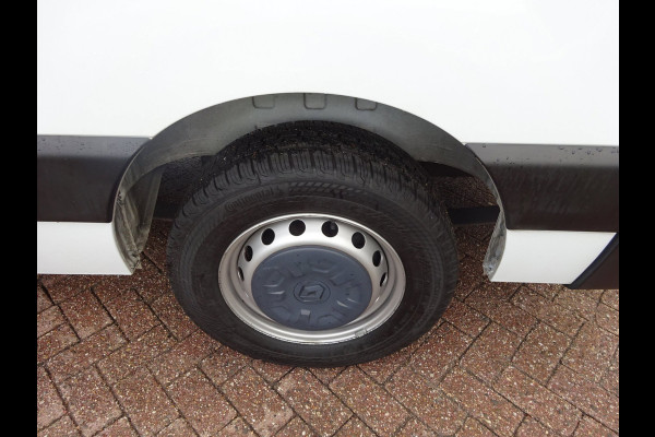 Renault Master T35 2.3 dCi 135 L2H2 Comfort Groot NAVI AIRCO TREKHAAK ZEER NETJES