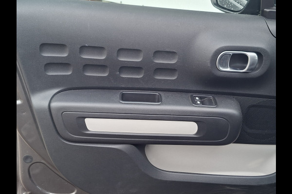 Citroën C3 1.2 PureTech Feel Edition Hoge zit Trekhaak DAB Clima Cruise Trekhaak