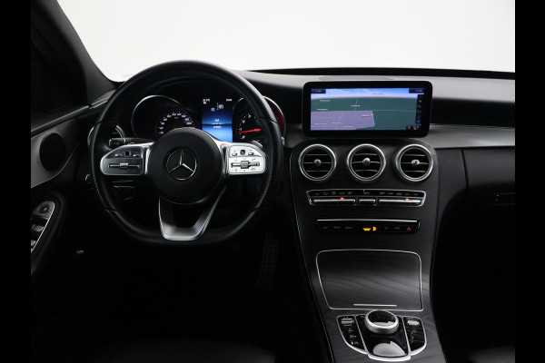 Mercedes-Benz C-Klasse 180 AMG-LINE AUT. FACELIFT + AFN. TREKHAAK | BREEDBEELD NAVI | STOELVERW. | CAMERA