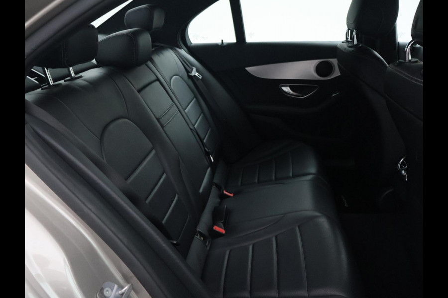 Mercedes-Benz C-Klasse 180 AMG-LINE AUT. FACELIFT + AFN. TREKHAAK | BREEDBEELD NAVI | STOELVERW. | CAMERA