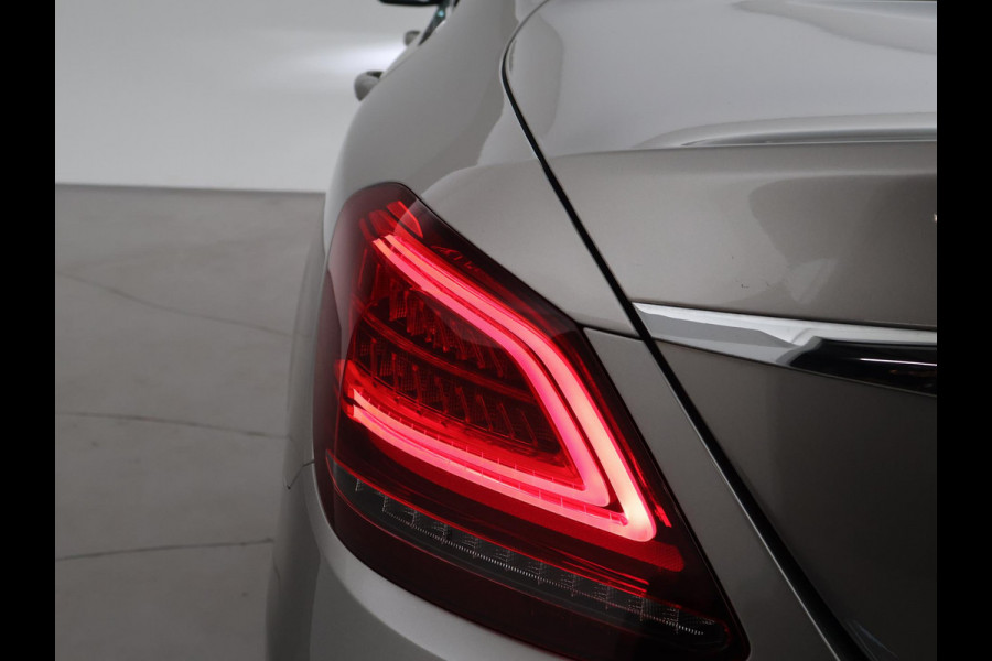 Mercedes-Benz C-Klasse 180 AMG-LINE AUT. FACELIFT + AFN. TREKHAAK | BREEDBEELD NAVI | STOELVERW. | CAMERA