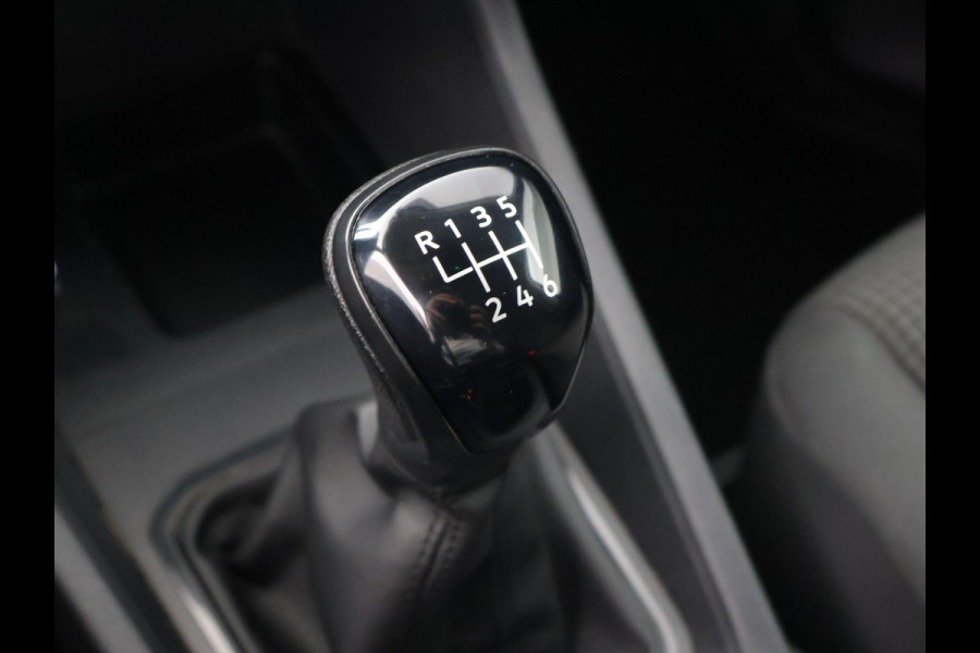 Volkswagen Caddy Cargo Maxi L2 2.0 TDI COMFORT + TREKHAAK | APPLE CARPLAY | NAVIGATIE | CRUISE CONTROL