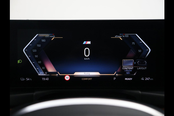 BMW i4 eDrive40 84 kWh M-SPORT + ADAPTIVE CRUISE | SFEERVERLICHTING | LEDER SPORTINTERIEUR