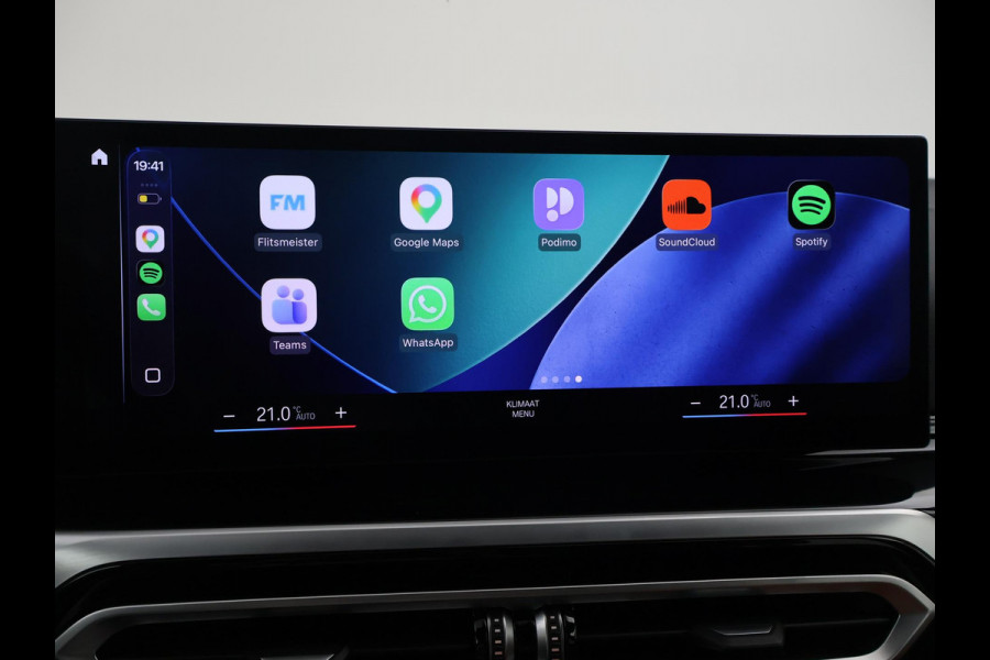 BMW i4 eDrive40 84 kWh M-SPORT + ADAPTIVE CRUISE | SFEERVERLICHTING | LEDER SPORTINTERIEUR