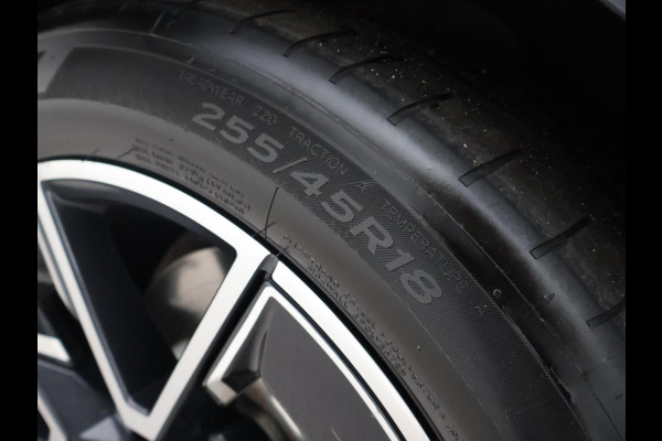 BMW i4 eDrive40 84 kWh M-SPORT + ADAPTIVE CRUISE | SFEERVERLICHTING | LEDER SPORTINTERIEUR