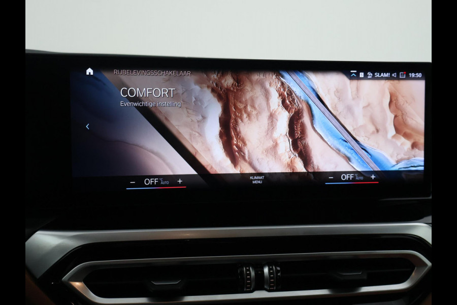 BMW i4 eDrive40 84 kWh M-SPORT + ADAPTIVE CRUISE | SFEERVERLICHTING | LEDER SPORTINTERIEUR