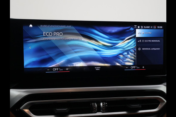BMW i4 eDrive40 84 kWh M-SPORT + ADAPTIVE CRUISE | SFEERVERLICHTING | LEDER SPORTINTERIEUR
