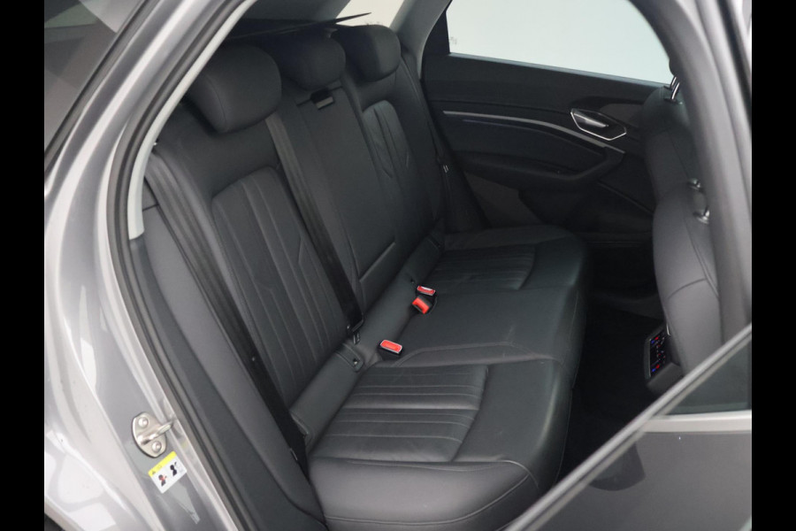 Audi e-tron 55 95 KWH 408 PK + 21 INCH | LEDER | ADAPTIVE CRUISE | LUCHTVERING | CARPLAY | CAMERA