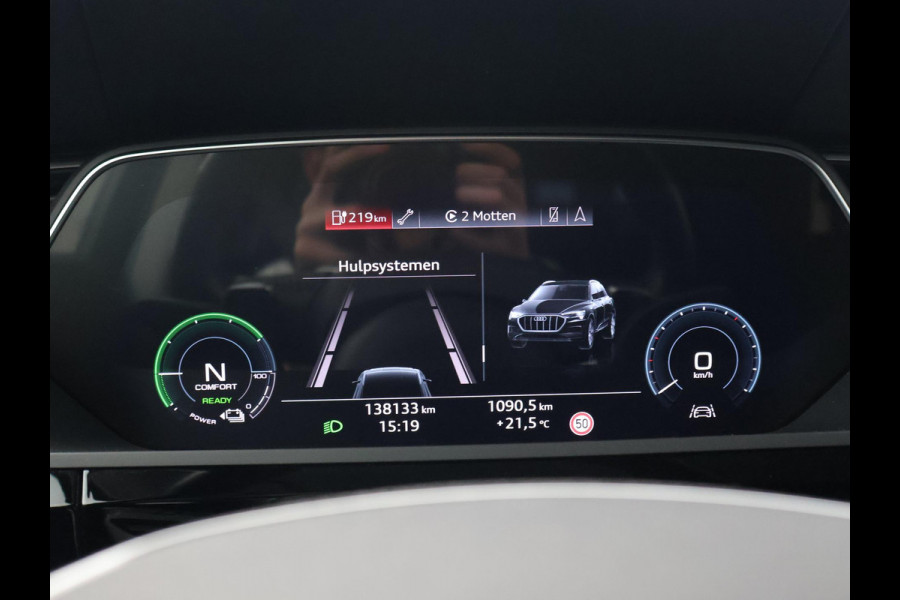 Audi e-tron 55 95 KWH 408 PK + 21 INCH | LEDER | ADAPTIVE CRUISE | LUCHTVERING | CARPLAY | CAMERA
