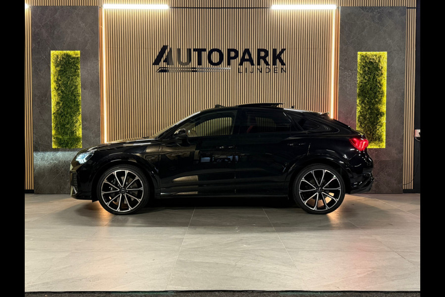 Audi RSQ3 Sportback TFSI |PANO|B&O|MATRIX|KEYLESS|CAMERA|DEALER ONDERHOUDEN|21INCH|NIGHTPAKKET|SFEERVERLICHTING|TREKHAAK|BOMVOL!