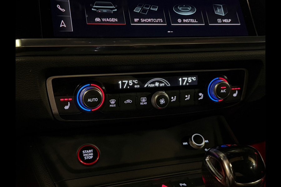 Audi RSQ3 Sportback TFSI |PANO|B&O|MATRIX|KEYLESS|CAMERA|DEALER ONDERHOUDEN|21INCH|NIGHTPAKKET|SFEERVERLICHTING|TREKHAAK|BOMVOL!
