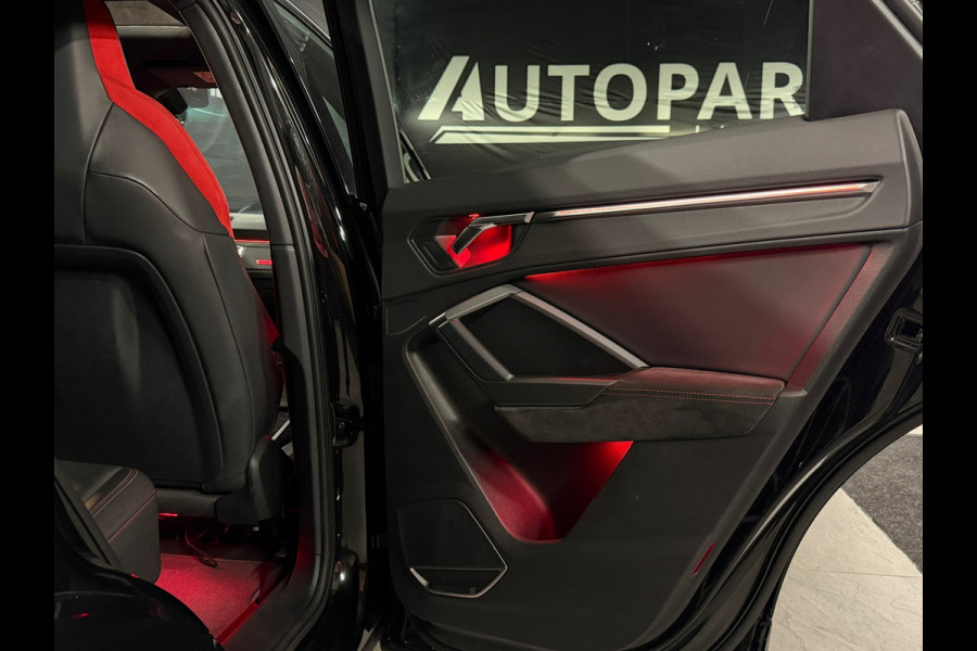 Audi RSQ3 Sportback TFSI |PANO|B&O|MATRIX|KEYLESS|CAMERA|DEALER ONDERHOUDEN|21INCH|NIGHTPAKKET|SFEERVERLICHTING|TREKHAAK|BOMVOL!
