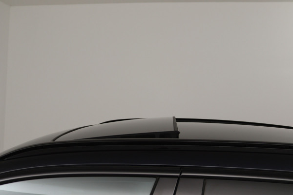 BMW iX3 Executive 80 kWh (TREKHAAK, 98,9% SOH, PANORAMADAK, STOELVERWARMING, SFEERVERLICHTING, CAMERA, 1e EIGENAAR, DEALER ONDERHOUDEN)