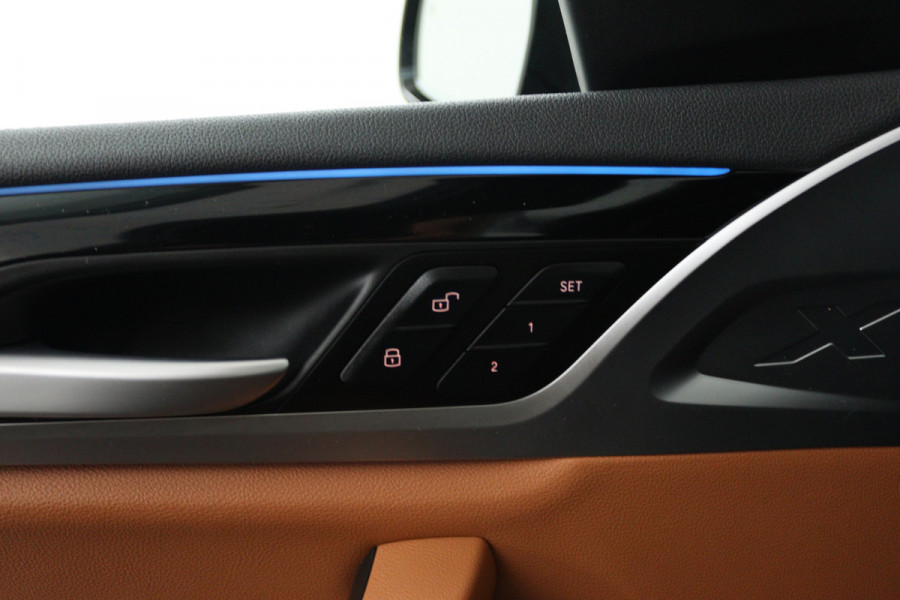 BMW iX3 Executive 80 kWh (TREKHAAK, 98,9% SOH, PANORAMADAK, STOELVERWARMING, SFEERVERLICHTING, CAMERA, 1e EIGENAAR, DEALER ONDERHOUDEN)