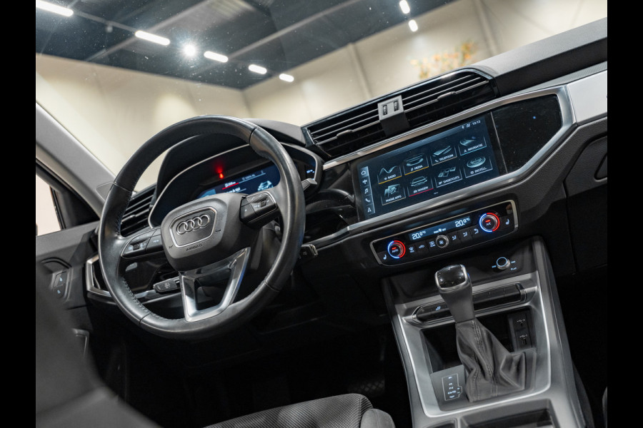 Audi Q3 35 TFSI 150PK S-Tronic, Virtual Cockpit, Apple Carplay, ACC, Clima, Multistuur, PDC, Android Auto, Volledig Onderhouden