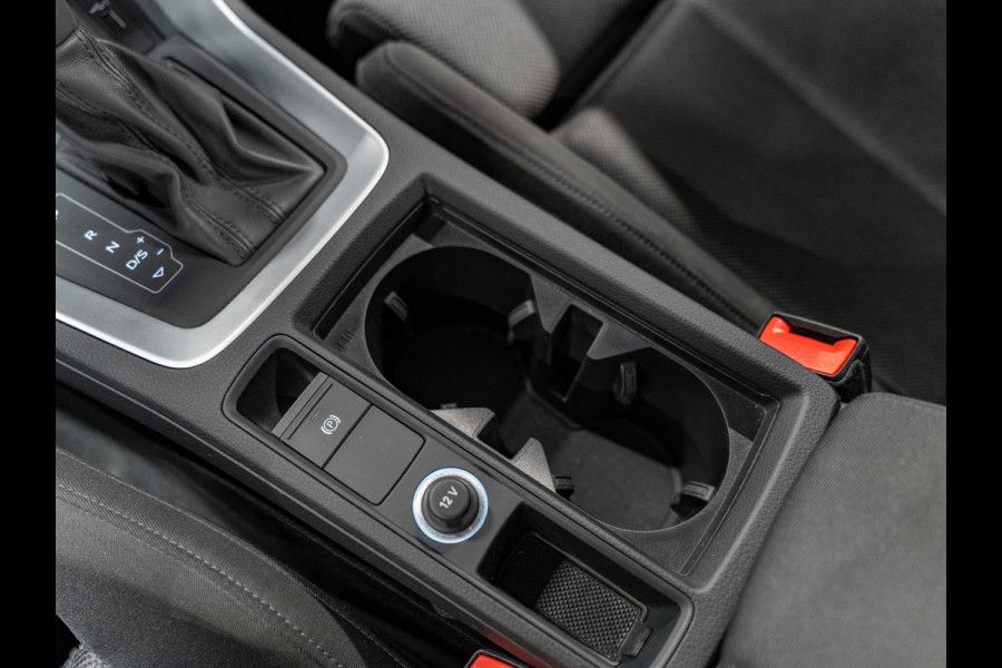 Audi Q3 35 TFSI 150PK S-Tronic, Virtual Cockpit, Apple Carplay, ACC, Clima, Multistuur, PDC, Android Auto, Volledig Onderhouden