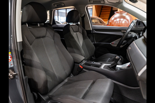 Audi Q3 35 TFSI 150PK S-Tronic, Virtual Cockpit, Apple Carplay, ACC, Clima, Multistuur, PDC, Android Auto, Volledig Onderhouden