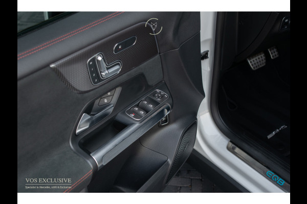 Mercedes-Benz EQB 300 4MATIC AMG 67 kWh 7-persoons|Night|Keyless|SOH 97,9%|Verw-stln|Cruise|360°|Panorama|HUD|Sfeer|Nieuwprijs €74.626