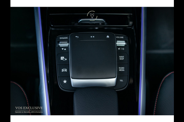 Mercedes-Benz EQB 300 4MATIC AMG 67 kWh 7-persoons|Night|Keyless|SOH 97,9%|Verw-stln|Cruise|360°|Panorama|HUD|Sfeer|Nieuwprijs €74.626