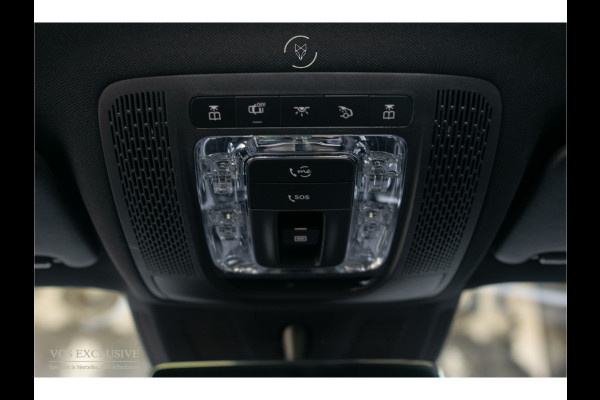 Mercedes-Benz EQB 300 4MATIC AMG 67 kWh 7-persoons|Night|Keyless|SOH 97,9%|Verw-stln|Cruise|360°|Panorama|HUD|Sfeer|Nieuwprijs €74.626