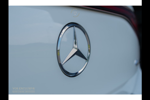 Mercedes-Benz EQB 300 4MATIC AMG 67 kWh 7-persoons|Night|Keyless|SOH 97,9%|Verw-stln|Cruise|360°|Panorama|HUD|Sfeer|Nieuwprijs €74.626