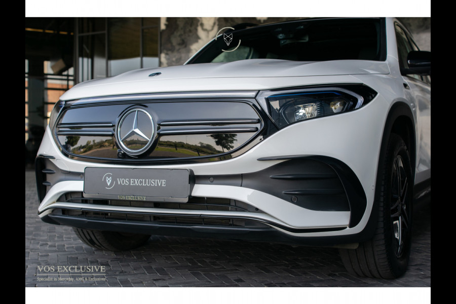 Mercedes-Benz EQB 300 4MATIC AMG 67 kWh 7-persoons|Night|Keyless|SOH 97,9%|Verw-stln|Cruise|360°|Panorama|HUD|Sfeer|Nieuwprijs €74.626
