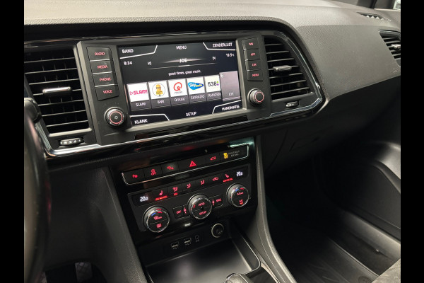 Seat Ateca 1.5 TSI Xcellence / Carplay / Pano / Trekhaak