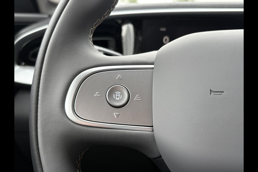 GEELY E2 Max 47 kWh 115 PK | Pre-order nu ! | 345 Km actieradius | Verwarmbare voorstoelen en stuurwiel | Achteruitrijcamera en parkeersensoren achter | 8,8" digitaal instrumentenpaneel en 14,6" multimediascherm met Flyme Auto