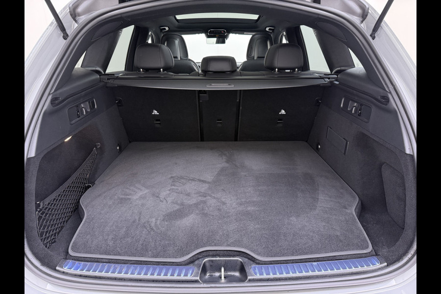 Mercedes-Benz GLC 300 e 4MATIC AMG line | Pano Burmester Trekhaak Ventilatie Memory