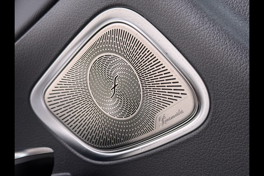 Mercedes-Benz GLC 300 e 4MATIC AMG line | Pano Burmester Trekhaak Ventilatie Memory