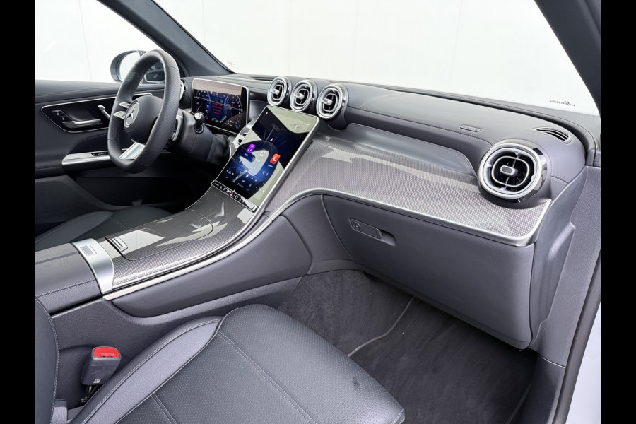 Mercedes-Benz GLC 300 e 4MATIC AMG line | Pano Burmester Trekhaak Ventilatie Memory