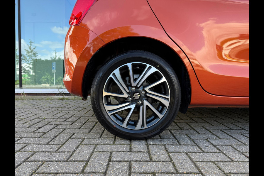 Suzuki Swift 1.2 Style Smart Hybrid - Automaat - Camera - Media Apple/Android - Winterpakket- Org.NL