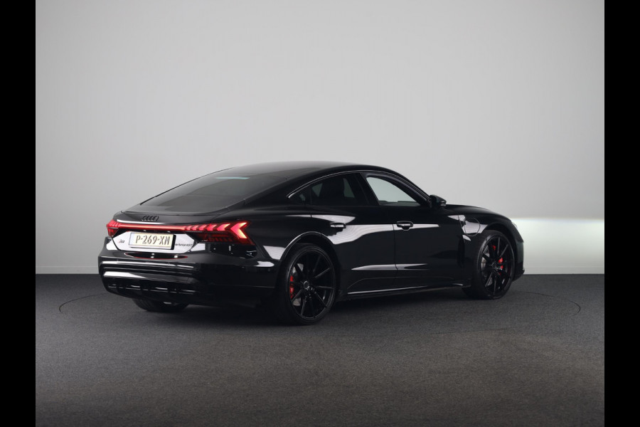 Audi e-tron GT RS 93 kWh 599pk | SOH94% | Panoramadak | Navigatie | Head Up display |Stoelverwaming en ventilatie | RS Design pakket | Laser led koplampen