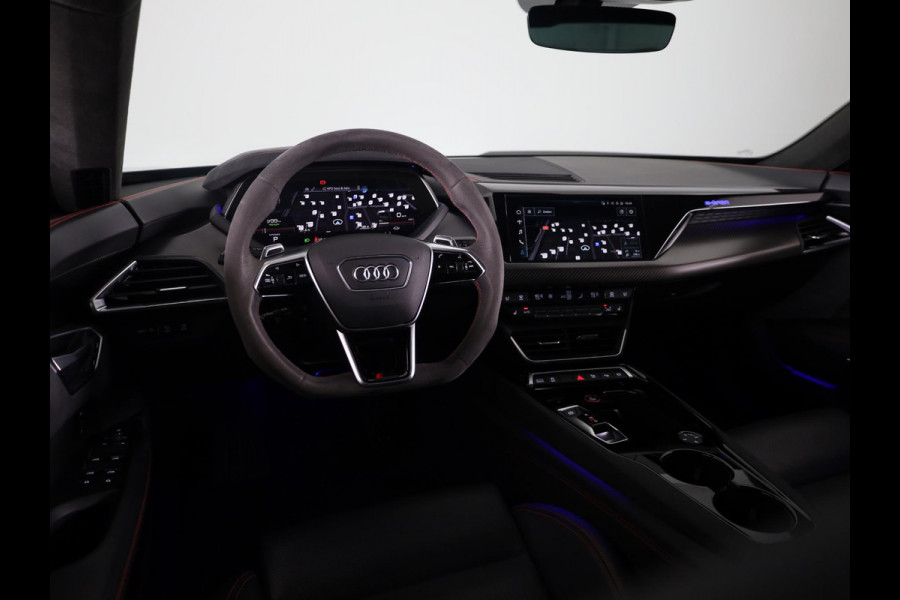 Audi e-tron GT RS 93 kWh 599pk | SOH94% | Panoramadak | Navigatie | Head Up display |Stoelverwaming en ventilatie | RS Design pakket | Laser led koplampen
