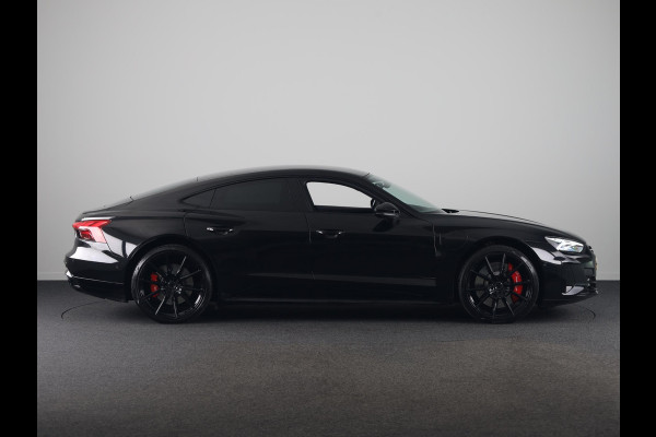 Audi e-tron GT RS 93 kWh 599pk | SOH94% | Panoramadak | Navigatie | Head Up display |Stoelverwaming en ventilatie | RS Design pakket | Laser led koplampen