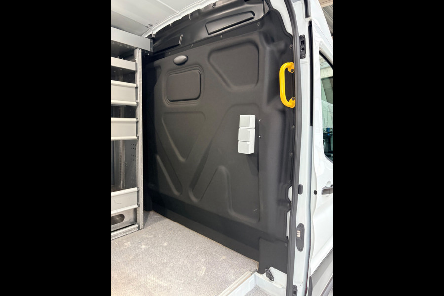 Ford E-Transit SERVICEWAGEN ELEKTRISCH AUTOMAAT 350 L2H2 Trend 68 kWh BOTT INRICHTING, V230 OMVORMER, RIJKLAARPRIJS!