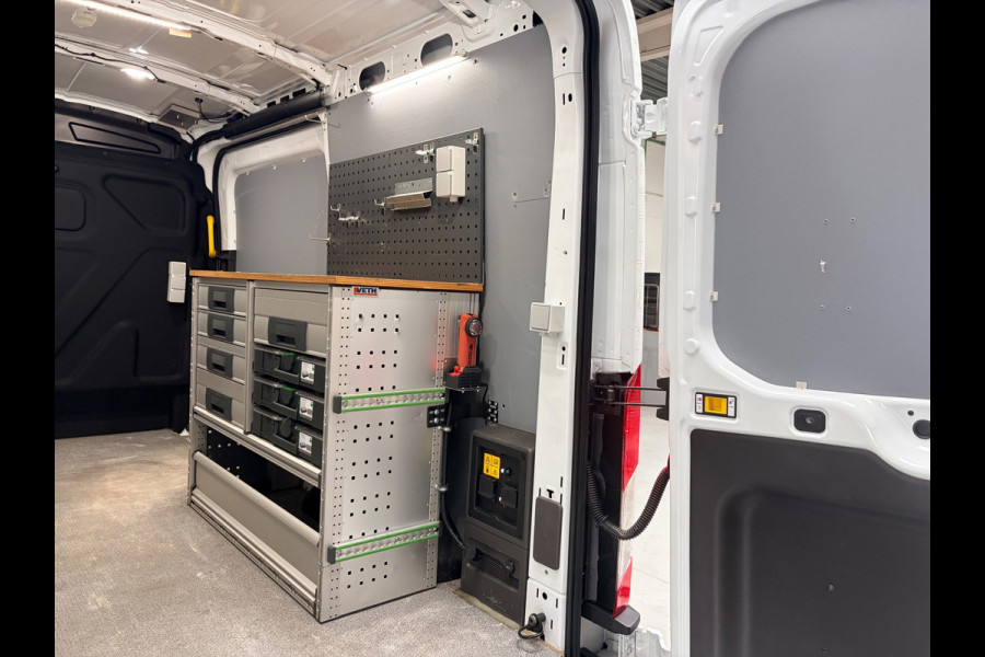 Ford E-Transit SERVICEWAGEN ELEKTRISCH AUTOMAAT 350 L2H2 Trend 68 kWh BOTT INRICHTING, V230 OMVORMER, RIJKLAARPRIJS!