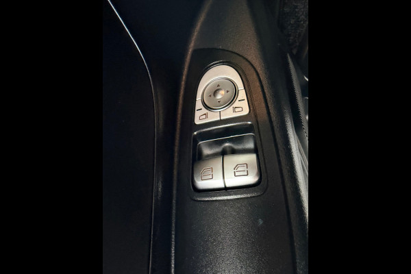 Mercedes-Benz eVito Elektrisch Servicewagen Automaat Lang 66 kWh L2H1 3 Persoons BOTT Inrichting RIJKLAARPRIJS!