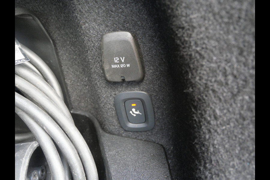 Volvo S90 2.0 T8 AWD PLUS BRIGHT | SOH 100%! | PANORAMA | A.C.C | TREKHAAK | CARPLAY | NL-AUTO!!
