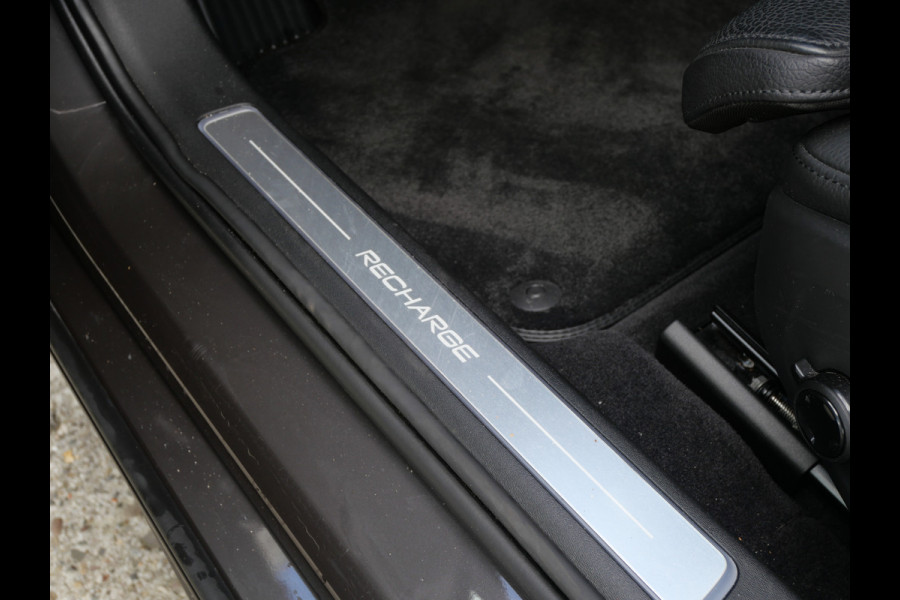 Volvo S90 2.0 T8 AWD PLUS BRIGHT | SOH 100%! | PANORAMA | A.C.C | TREKHAAK | CARPLAY | NL-AUTO!!