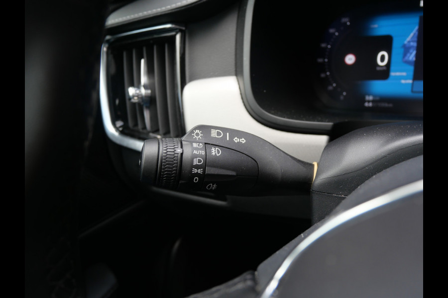Volvo S90 2.0 T8 AWD PLUS BRIGHT | SOH 100%! | PANORAMA | A.C.C | TREKHAAK | CARPLAY | NL-AUTO!!