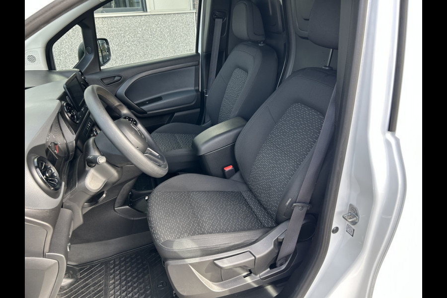 Mercedes-Benz Citan 110 CDI L1 / MBUX / Camera / Carplay navigatie / Cruise control / Airco