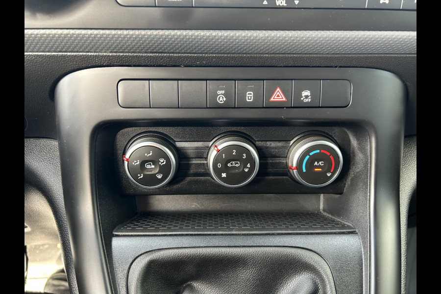 Mercedes-Benz Citan 110 CDI L1 / MBUX / Camera / Carplay navigatie / Cruise control / Airco