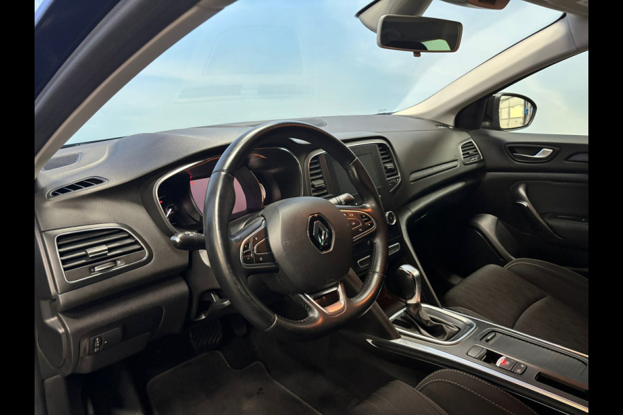 Renault Mégane Estate 1.3 TCe Limited Automaat | Clima | Cruise | Navi | PDC | Trekhaak