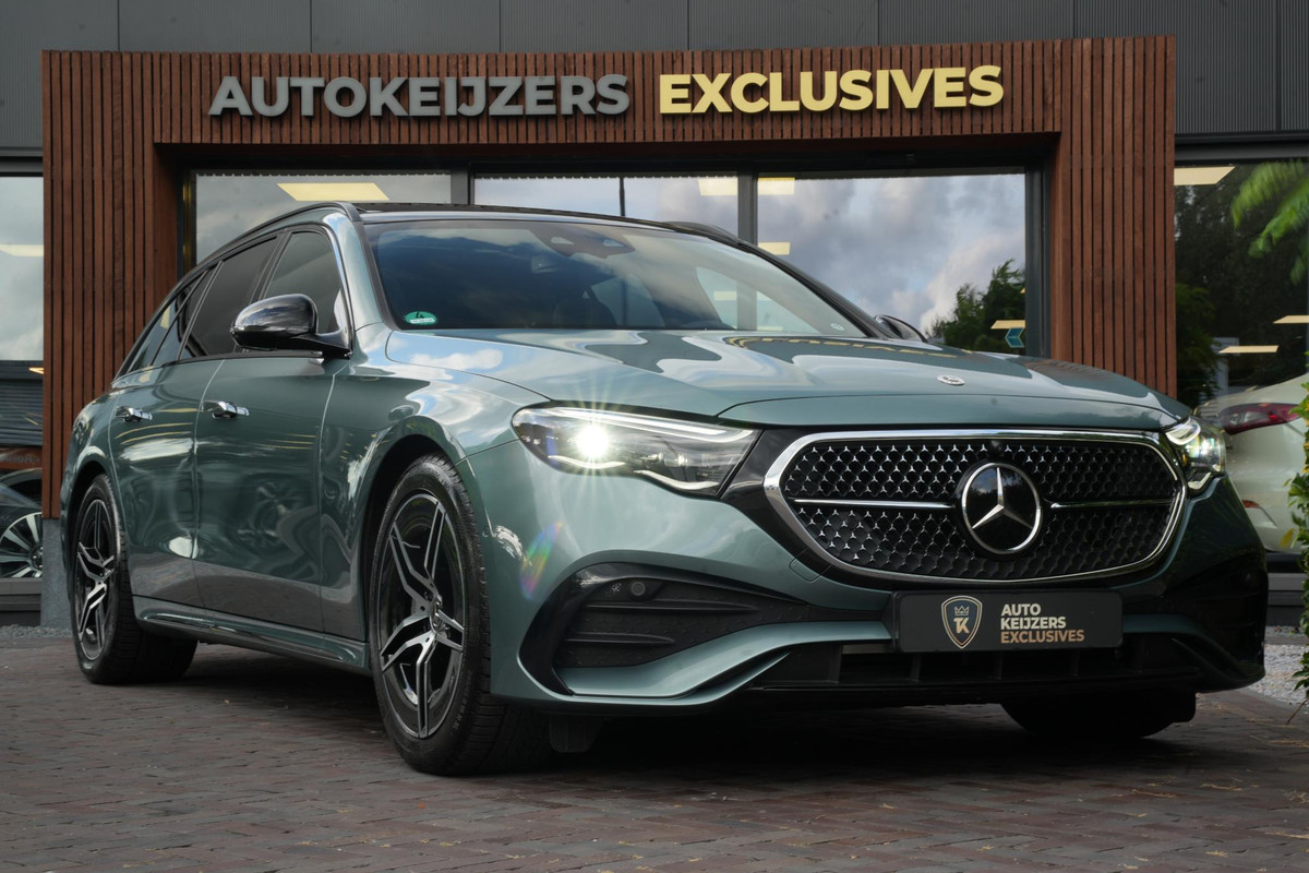 Mercedes-Benz E-Klasse 300 e Business Solution AMG Panoramadak DIGITAL LIGHT 360 Camera Adapt. Cruise Memory Trekhaak