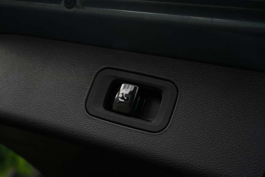 Mercedes-Benz E-Klasse 300 e Business Solution AMG Panoramadak DIGITAL LIGHT 360 Camera Adapt. Cruise Memory Trekhaak